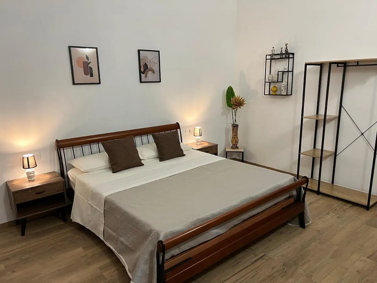 B&B Melissa Noto Couette-café